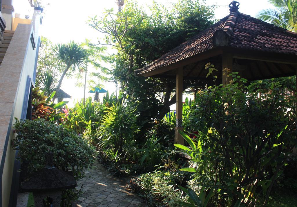 Cleopatra Beach Bungalows Hotel Lovina  Luaran gambar